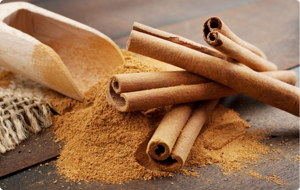 Waarbij helpt Essentiële Kaneelolie?